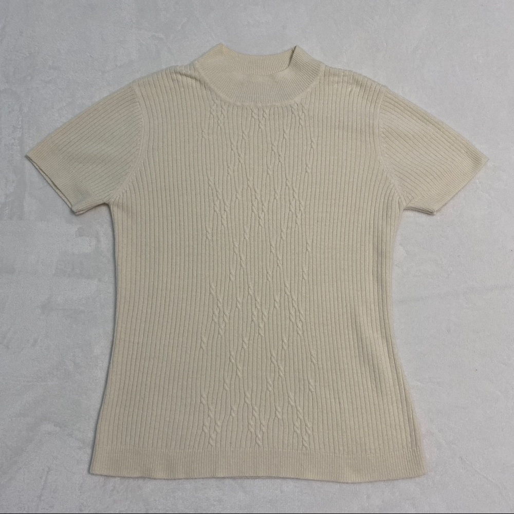 Vintage Fitted Short Sleeved Sweater